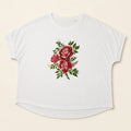 Burgundy Peony –  Handbemaltes T-Shirt
