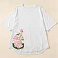 Lotus Bloom – Handbemaltes T-Shirt