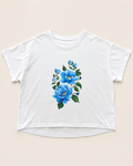 Violet Garden – handbemaltes Damen-T-Shirt mit blauen Blumen
